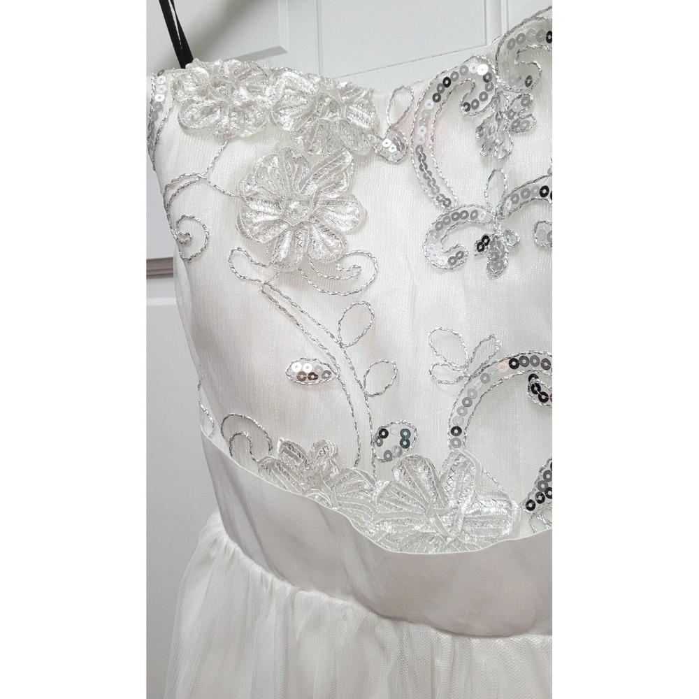 Stella M'Lia Tween Teen Formalwear - Strapless Dress Chantilly White - One Size - Picture 2 of 4